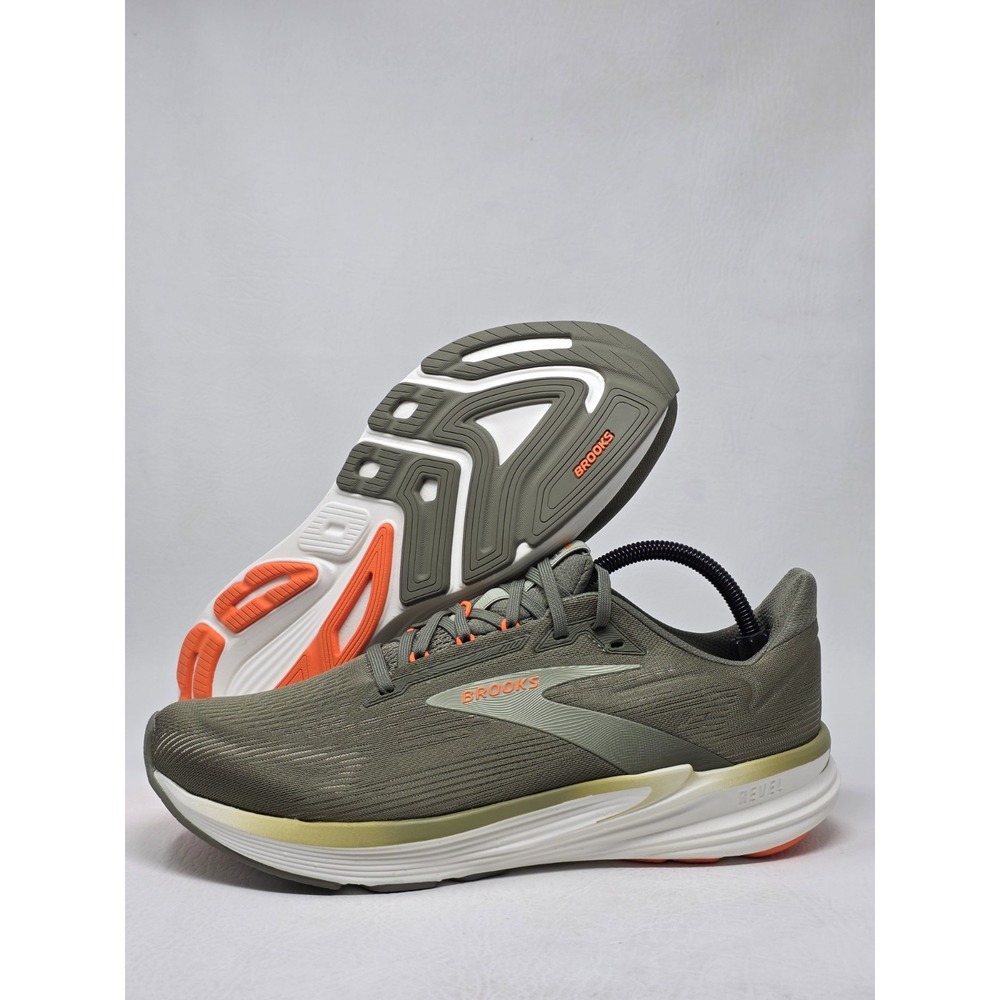 Brooks Men's Sz 10.5 Running Revel 8 Lace Up Sneakers Green 1104681D380 New